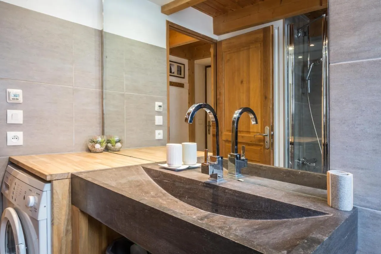 Apartment Vila 2 - Charming 2 Bedroom Haven In Chamonix